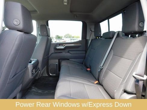 Used 2025 Chevrolet Silverado 1500 LT w/ Convenience Package II image 17