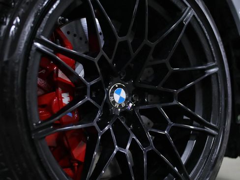 Used 2021 BMW M4 Competition w/ M Carbon Exterior Package image 13