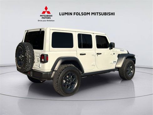 Used 2023 Jeep Wrangler Unlimited w/ Sun & Screen Package AWD/4WD image 5