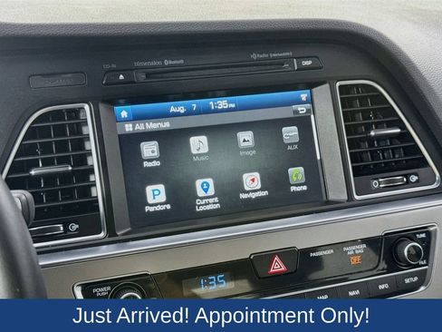 Used 2015 Hyundai Sonata Sport w/ Option Group 04 FWD image 18