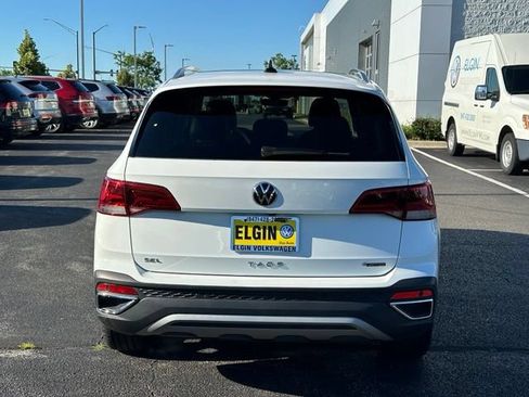 Used 2023 Volkswagen Taos SEL AWD/4WD image 4