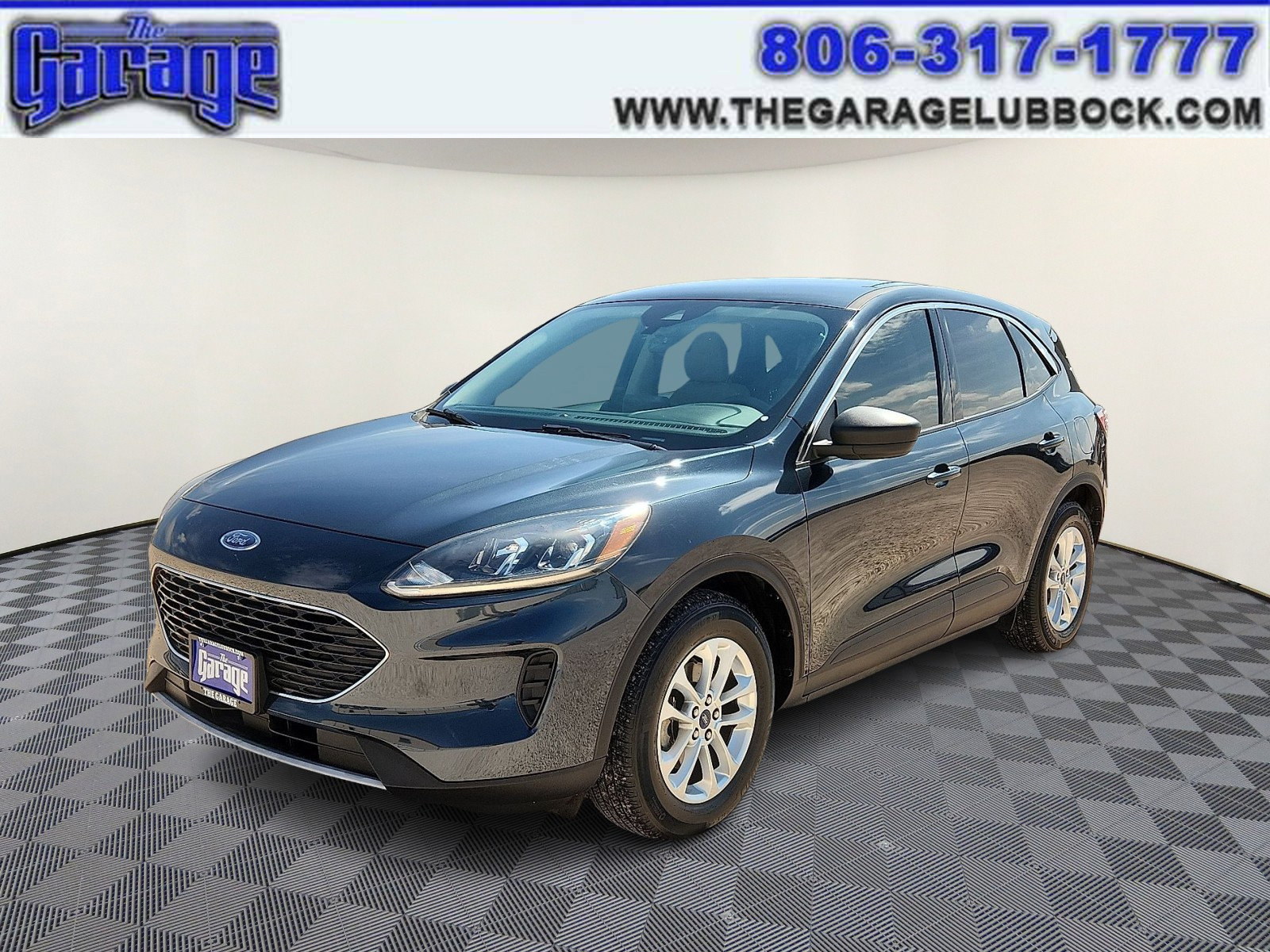 Used 2022 Ford Escape SE w/ Convenience Package FWD image 1