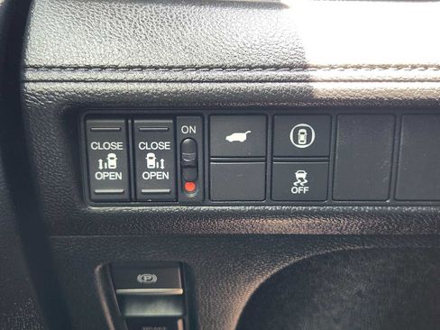 Used 2023 Honda Odyssey EX-L image 21