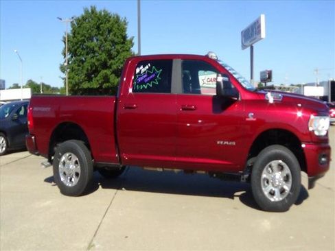 Used 2024 RAM 2500 Big Horn w/ Sport Appearance Package image 5