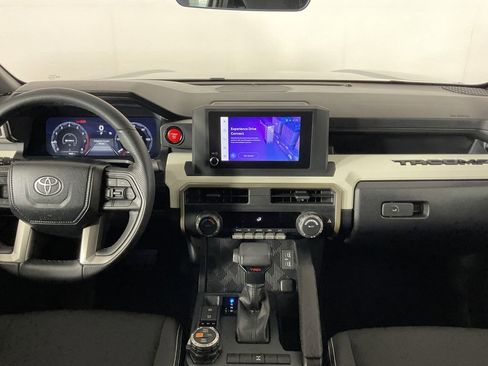 Certified 2024 Toyota Tacoma TRD Off-Road image 15