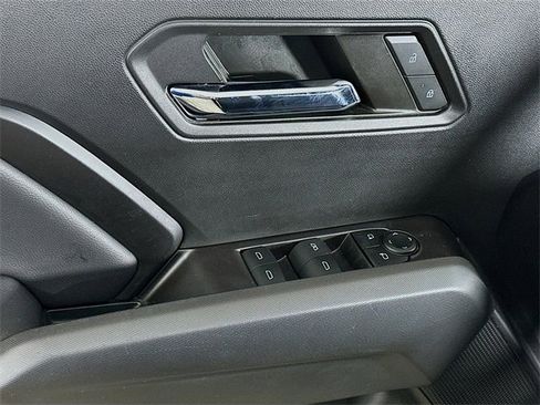 Used 2024 Chevrolet Colorado LT w/ LT Convenience Package II image 10