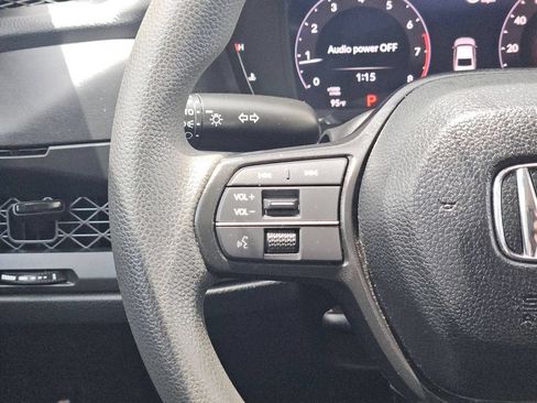 Used 2025 Honda Accord LX image 23