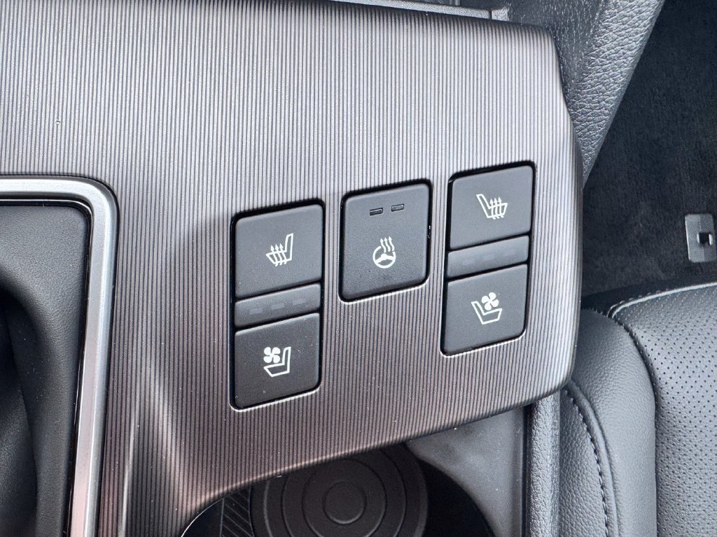 New 2026 Kia Sportage SX FWD image 18