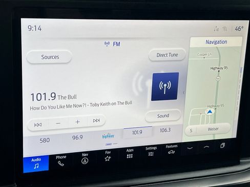 New 2026 Ford F350 Lariat w/ Black Appearance Package image 15