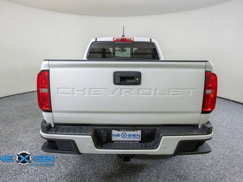 Used 2022 Chevrolet Colorado Z71 AWD/4WD image 6
