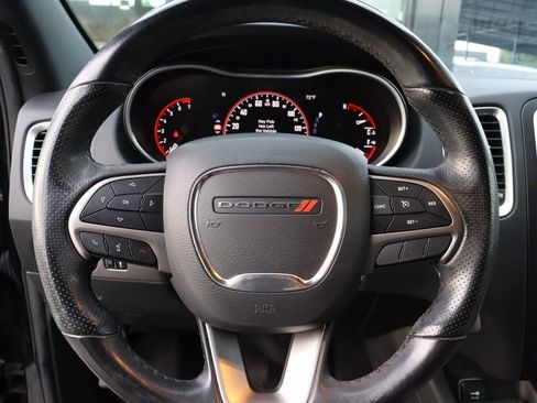Used 2020 Dodge Durango SXT image 34
