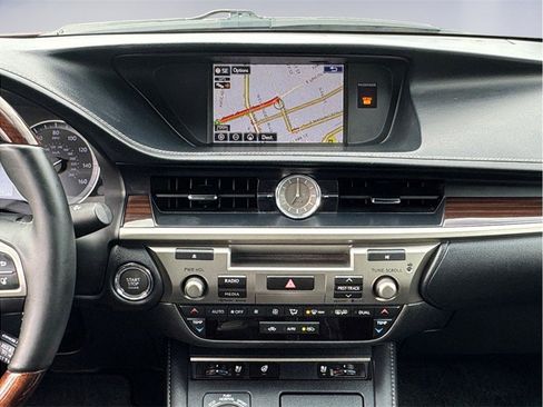 Used 2016 Lexus ES 350 w/ Navigation System Package FWD image 11