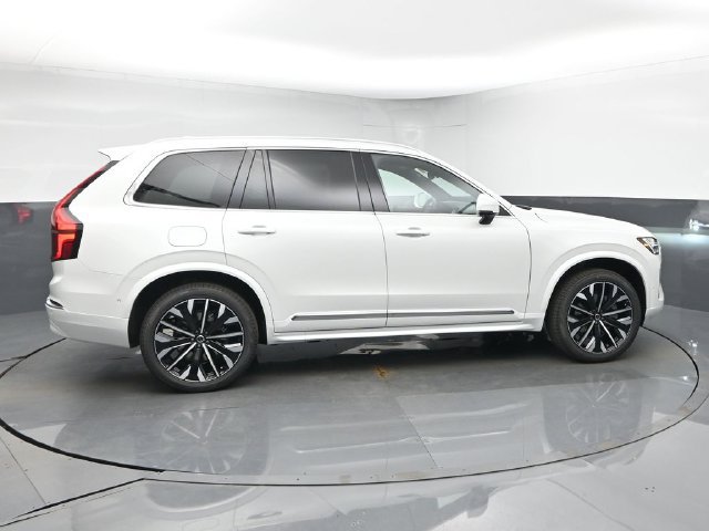 New 2027 Volvo XC90 B5 Plus AWD/4WD image 9
