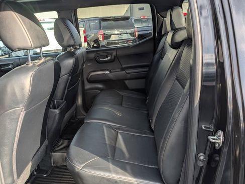 Certified 2020 Toyota Tacoma Limited image 17