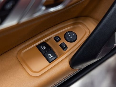 Certified 2022 BMW Z4 M40i w/ Premium Package image 12