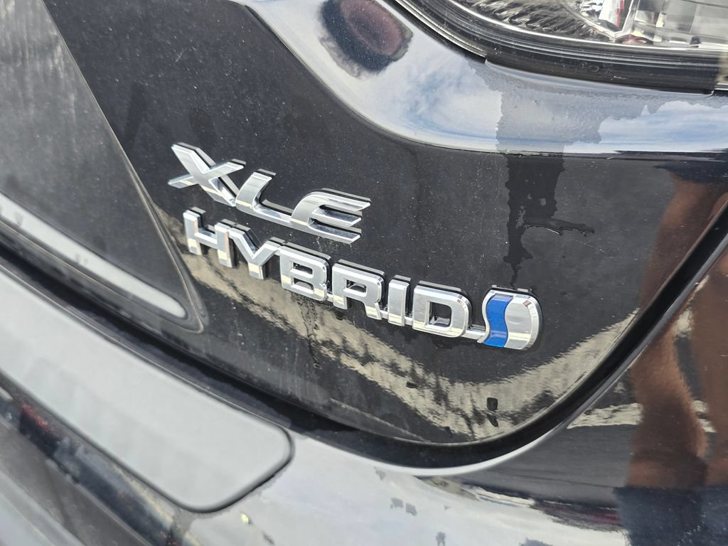 Certified 2024 Toyota Corolla XLE FWD image 12