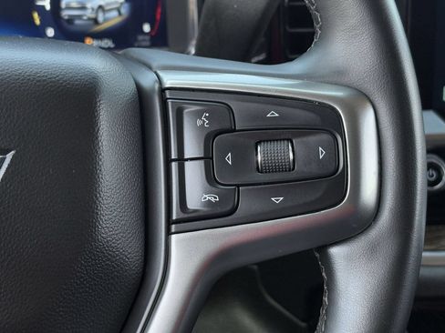 Used 2023 Chevrolet Silverado 1500 LT w/ Leather Package RWD image 17
