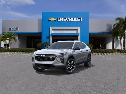 New 2026 Chevrolet Trax RS w/ Driver Confidence Package FWD image 8