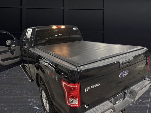 Used 2015 Ford F150 XLT image 33