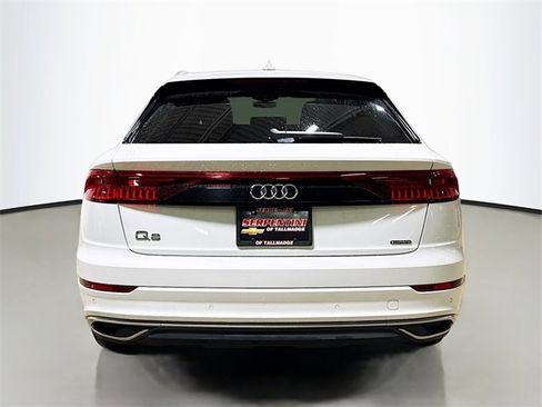 Used 2021 Audi Q8 Premium Plus w/ Premium Plus Package image 8