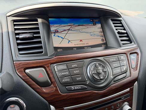 Used 2020 Nissan Pathfinder Platinum FWD image 49