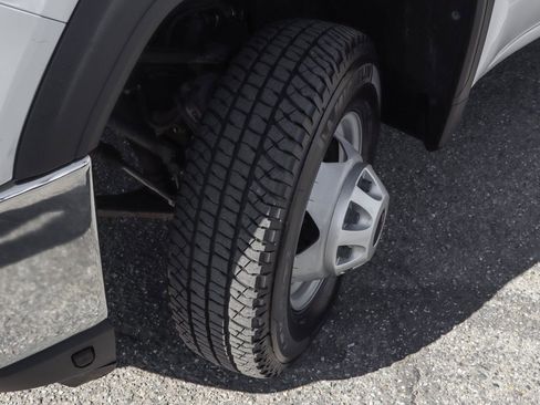 Used 2022 GMC Sierra 3500 Pro w/ Convenience Package image 38