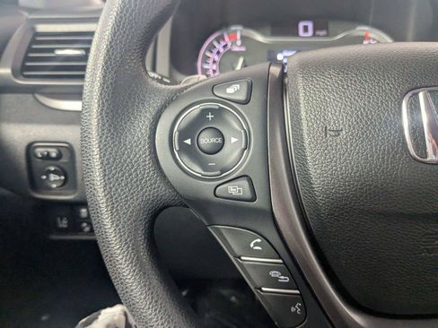 Used 2022 Honda Ridgeline Sport image 17