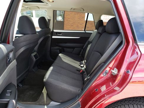 Used 2012 Subaru Outback 2.5i Premium AWD/4WD image 11