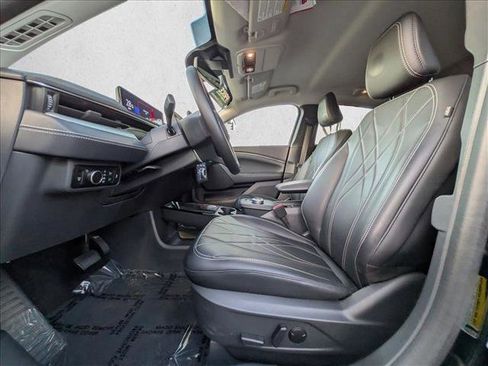 Used 2023 Ford Mustang Mach-E Select image 16