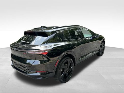 Used 2025 Chevrolet Equinox EV RS FWD image 5
