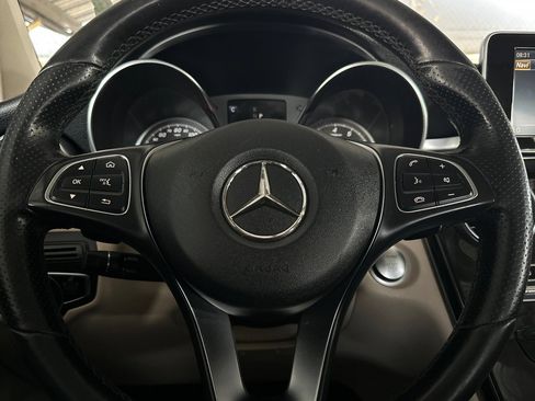 Used 2019 Mercedes-Benz GLC 300 image 26
