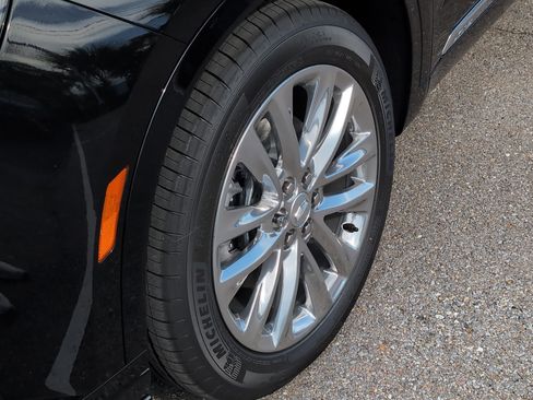 New 2025 Cadillac XT6 Premium Luxury image 36