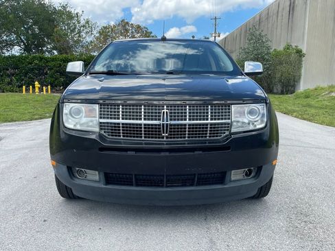 Used 2010 Lincoln MKX 2WD image 3
