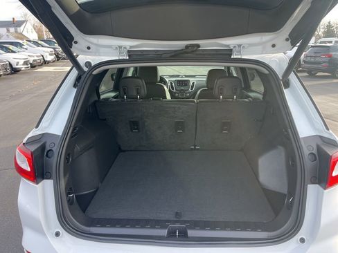 Certified 2020 Chevrolet Equinox LT w/ Sport Edition image 10