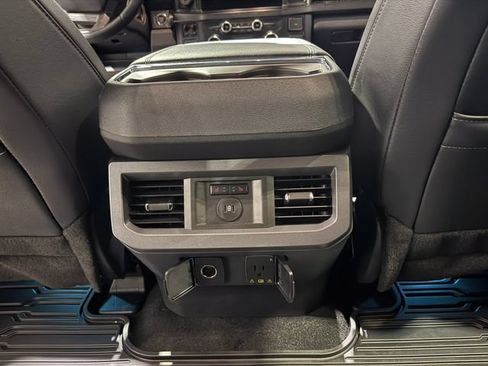 Used 2024 Ford F350 Lariat w/ Lariat Ultimate Package AWD/4WD image 21