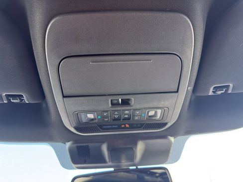 Used 2022 Ford F150 XLT w/ Equipment Group 302A High image 24