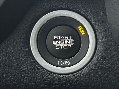 Used 2022 RAM 1500 Big Horn image 30