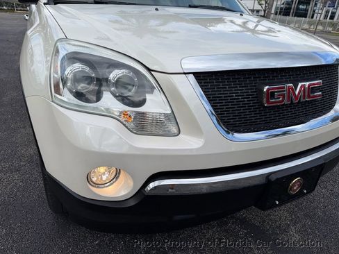 Used 2011 GMC Acadia SLT AWD/4WD image 19