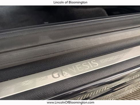 Used 2023 Genesis GV70 3.5T Sport w/ Sport Prestige Package image 54