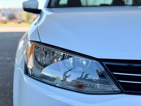 Used 2013 Volkswagen Jetta TDI FWD image 11