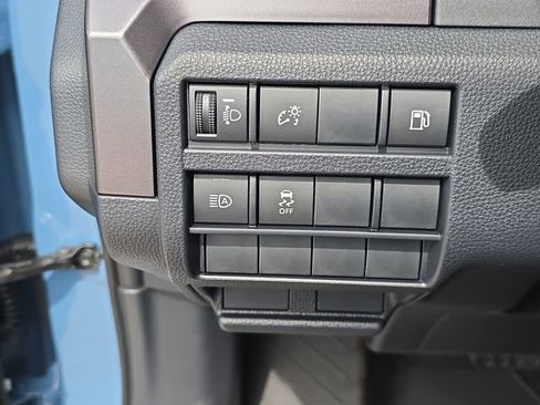 New 2026 Toyota 4Runner SR5 AWD/4WD image 25