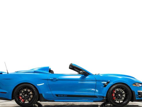 Used 2023 Ford Mustang GT Premium w/ GT Performance Package RWD image 2
