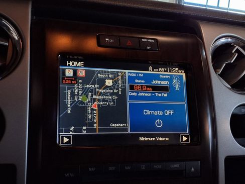 Used 2012 Ford F150 Lariat w/ Lariat Chrome Pkg image 20