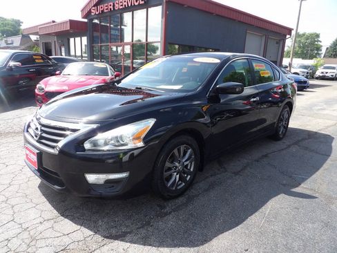 Used 2015 Nissan Altima 2.5 S w/ Special Edition Package FWD image 1