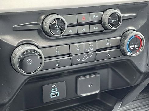New 2026 Ford F250 XL w/ XL Chrome Package image 24