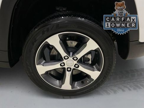 Used 2022 Jeep Grand Cherokee Limited 4xe AWD/4WD image 18