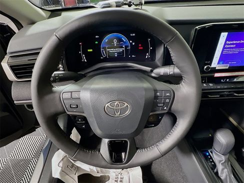 New 2026 Toyota Camry LE image 11