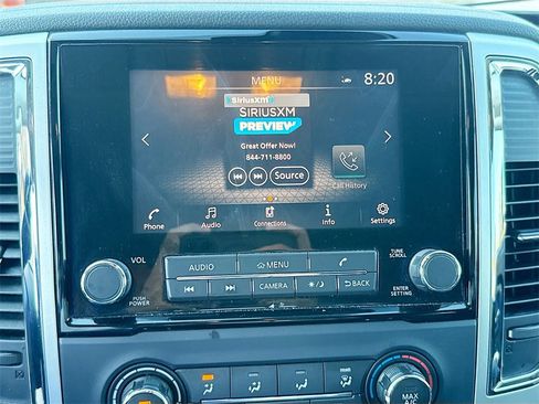 Used 2021 Nissan Titan SV image 12