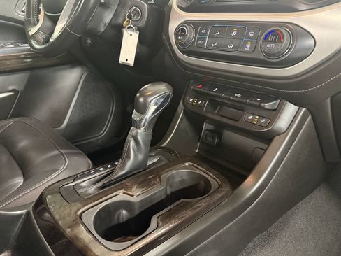 Used 2022 GMC Canyon Elevation w/ Elevation Premium Package image 18