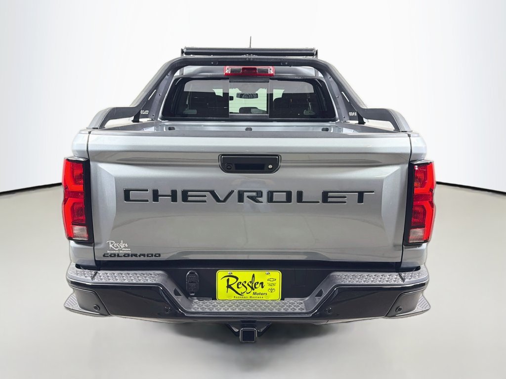 New 2026 Chevrolet Colorado Z71 w/ Midnight Edition AWD/4WD image 7